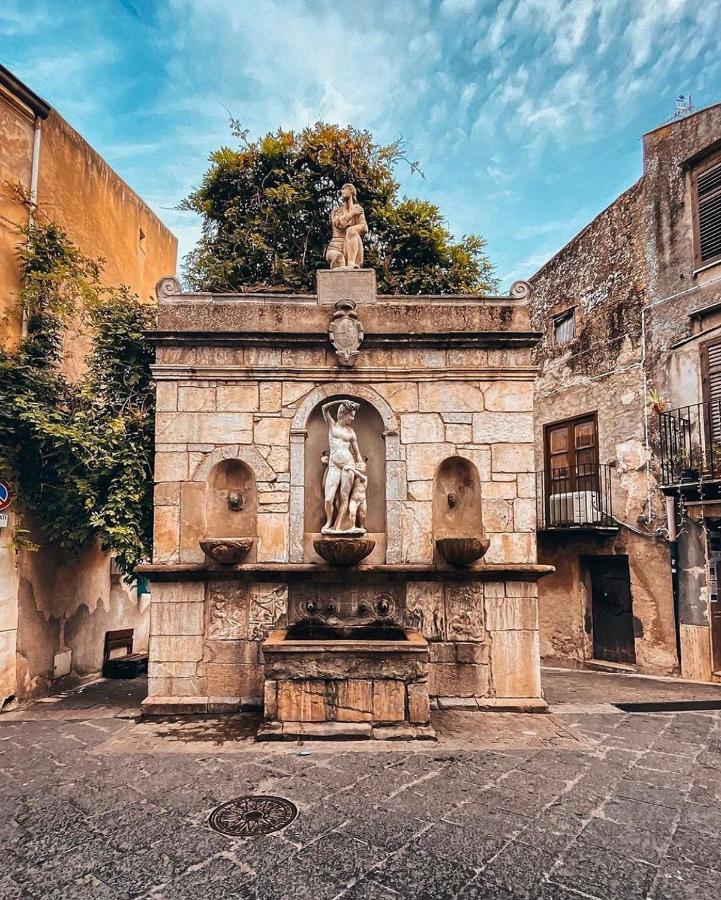 Porta San Paolo House Aparthotel Castelbuono  Ngoại thất bức ảnh