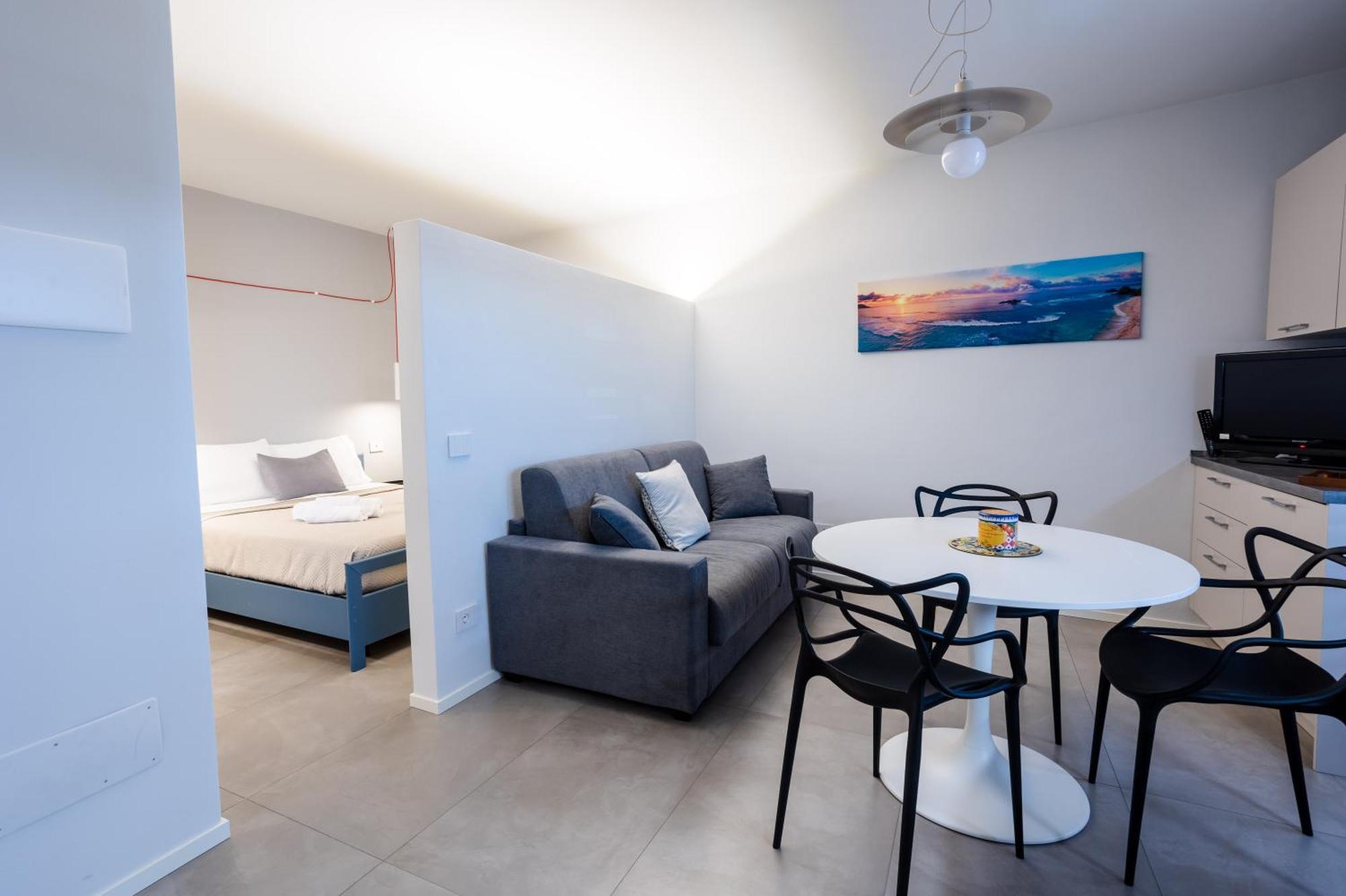 Porta San Paolo House Aparthotel Castelbuono  Ngoại thất bức ảnh