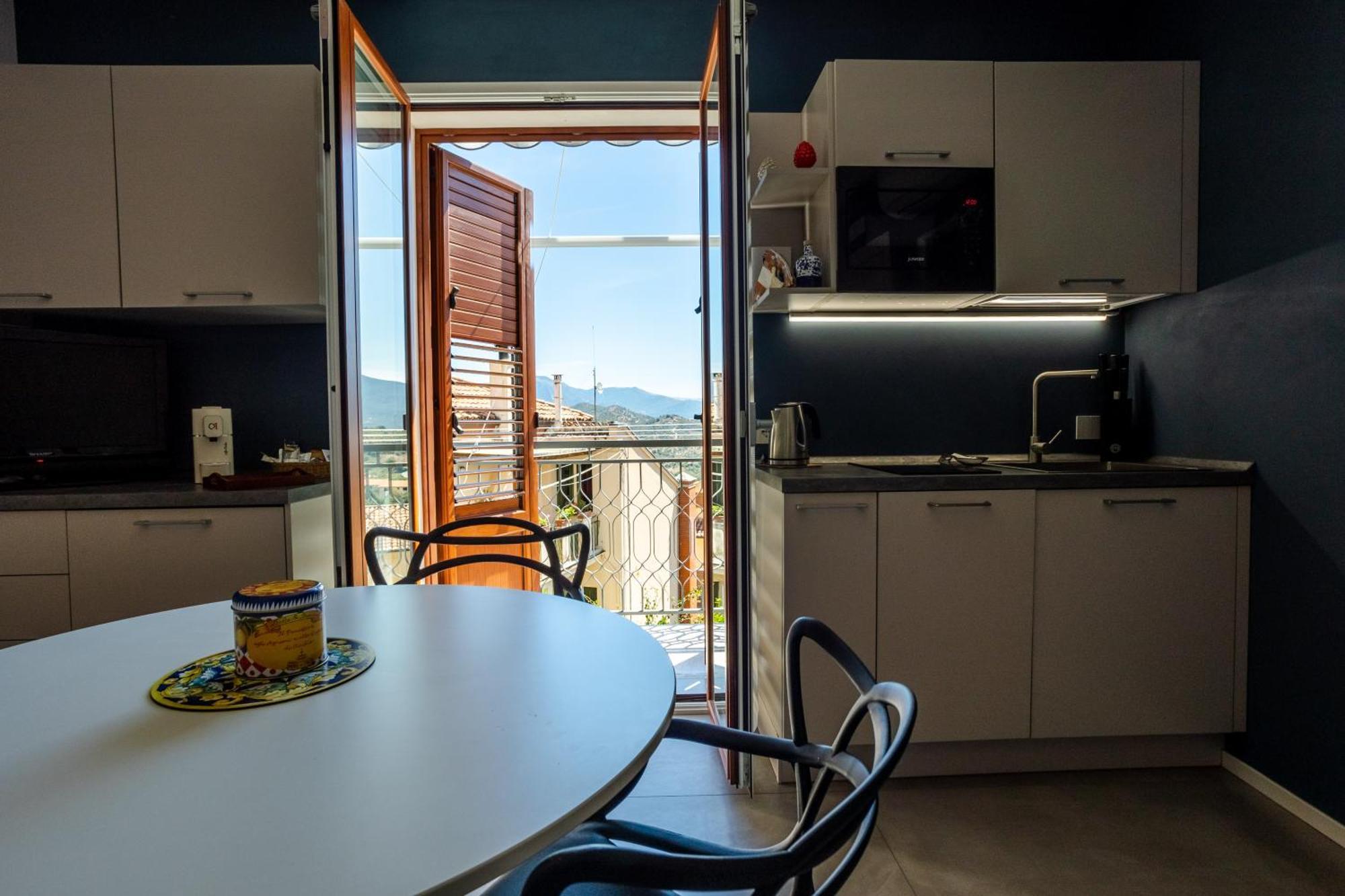 Porta San Paolo House Aparthotel Castelbuono  Ngoại thất bức ảnh