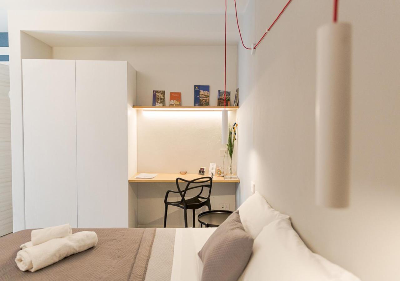 Porta San Paolo House Aparthotel Castelbuono  Ngoại thất bức ảnh